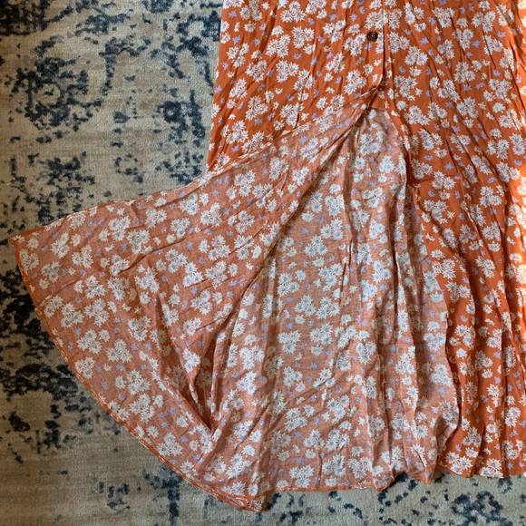 ASOS Floral Maxi Skirt ๐ผ - Picture 9 of 11